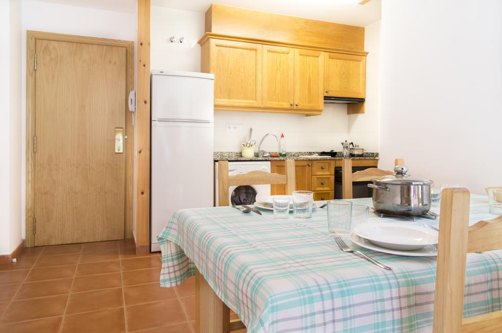 Apartamentos Casa Masover Buira الغرفة الصورة